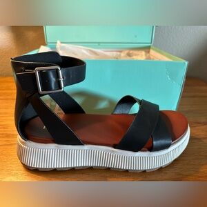 NEW MIA Black Sandals Size 9